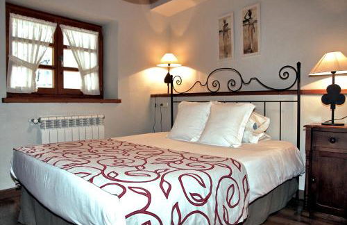 Apartamentos Deth Camin Reiau - Photo 33