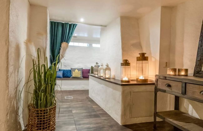 Lively Vacation Home With Free Breakfast - Foto 35