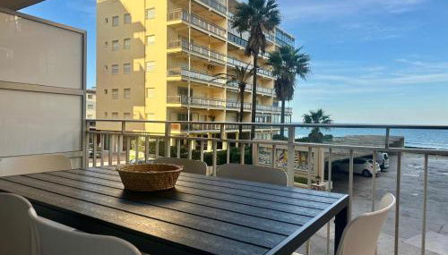 Large Apartment with Sea Views - Foto 2