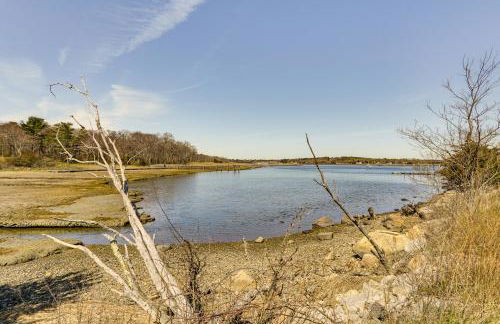 3 Mi to Cape Cod Bay Marshfield Home with Balcony! - Foto 29