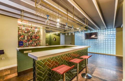 Luxe Experience Toledo * Pool * BBQ * Billar - Foto 73