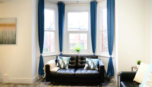 Aqua Springs, 2 BR, Sofa Bed, Sleeps 6, 1st floor apartment, near Didsbury - Foto 5