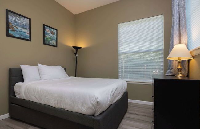 The Old Mill Retreat Sleeps 6! - Photo 2