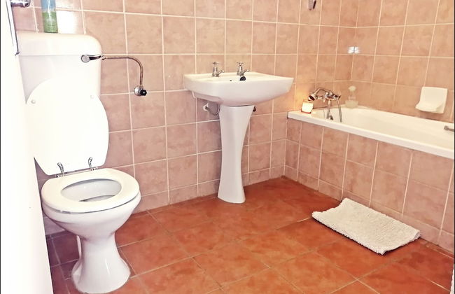 Ambiente Budget Accommodation - Photo 15