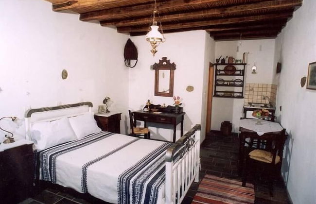 Hotel Naxos Filoxenia - Photo 9