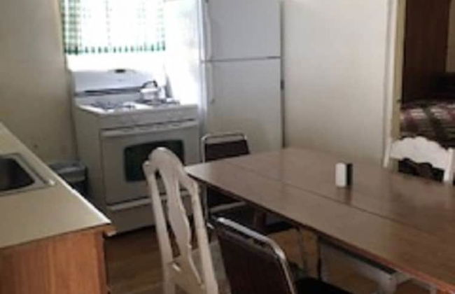 Riverbay Adventure Inn - Photo 18