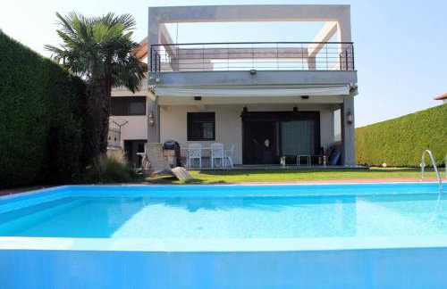 Elikon Luxury Villa - Foto 2