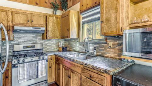 3 Mi to Shaver Lake Cozy Bears Hideaway Cabin! - Foto 3