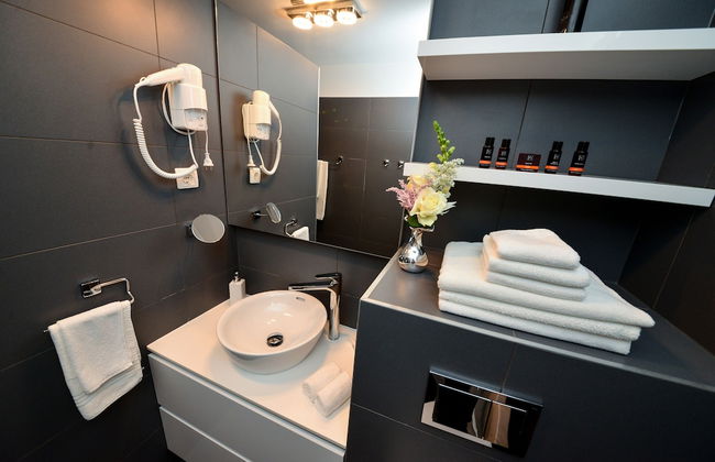 Sunset Apartments - Foto 14