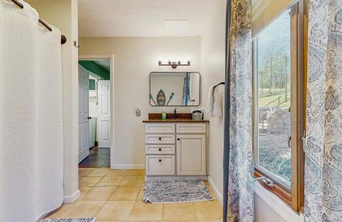 Outdoor Spa and Dock! Scenic Norris Lake Retreat - Foto 12