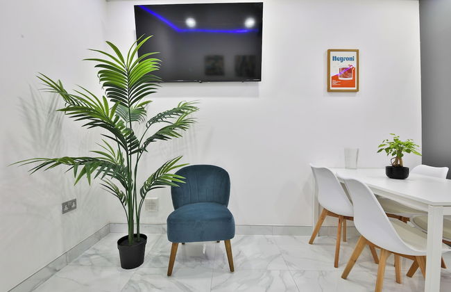 Modern 2 Bed House - Sleeps 4 - Foto 20