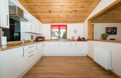 Barn Lodge With Hot Tub Near Cupar, Fife - Foto 5