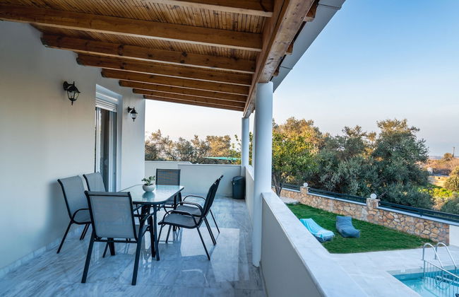 Superb Villa - Private Pool Jacuzzi Sauna Gym - Photo 31