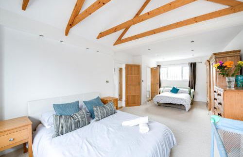 Harbourways Emsworth, Pet Friendly Coastal Retreat, Contractors & Leisure, Free Parking, Walk to Pubs - Photo 25