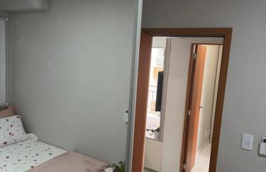 Belíssimo Apto a 2 km da Litorânea - Foto 32