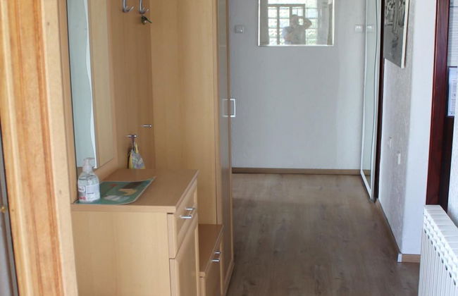 Serene Sea View Krk Apartment With Balcony - Photo 2