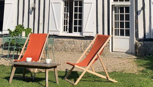 L'EPICERIE - Maison de famille aux Petites Dalles, plage à pied et jardin clos - Foto 2, Garden, sunbed, Garden view