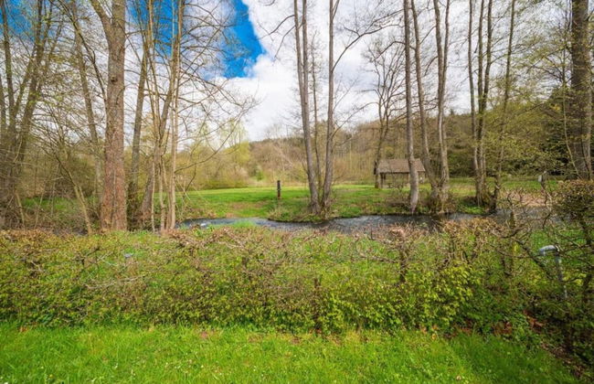 Haven With Private Garden - Photo 24