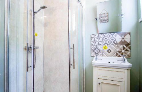 Marshmallow - 2 Bedroom Cottage - Oxwich - Foto 26
