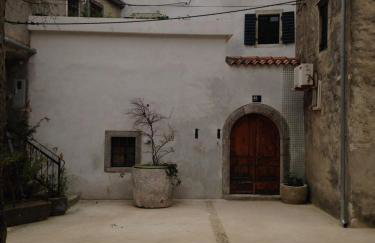 cres art studio kuning apartment - Foto 10