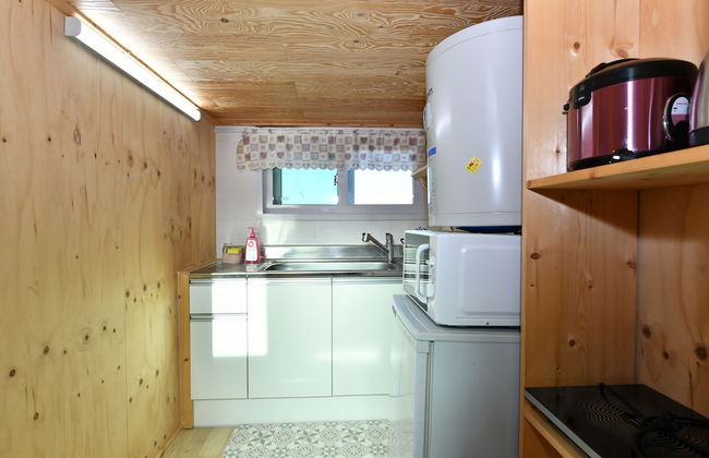 Sokcho Daemyung Pension - Photo 8