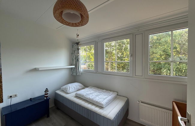 Beautiful Dune Villa With Thatched Roof on Ameland, 800 Meters From the Beach - Foto 11