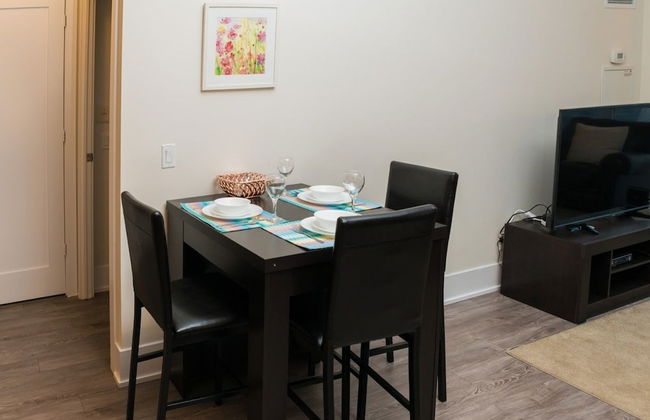 Sarkar Suites - CN Tower Rogers Centre - Foto 9