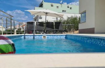 Villa Aninka - Foto 1