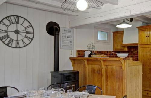 Charmant gîte avec terrasse et animaux acceptés à Belmont-de-la-Loire - FR-1-496-305 - Foto 8