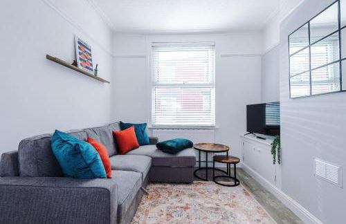 Serene & Contemporary Hoole House - Photo 8