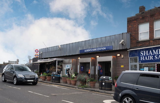 A Hint of Pink - Foto 39