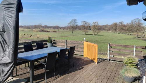 Gemütliche Wohnung mit Blick in die Wiesen - Foto 3