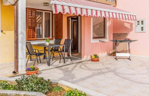 Beautiful Apartment In Labin With Wifi - Foto 1