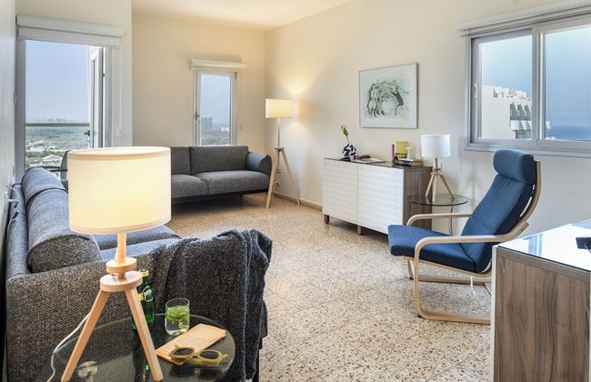 3BR SeaView Apt by the Beach by SeaNRent - Foto 19