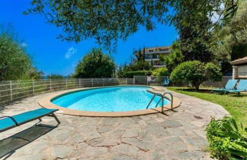 Magnificent 3 Rooms-Sea View-Terrace-Pool - Photo 19