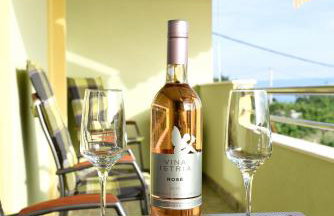 Over the skyline - Photo 16