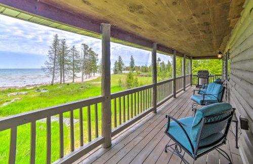 Secluded Lake Michigan Home Private Fire Pit - Foto 1