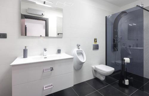 Villa Rene - Photo 20