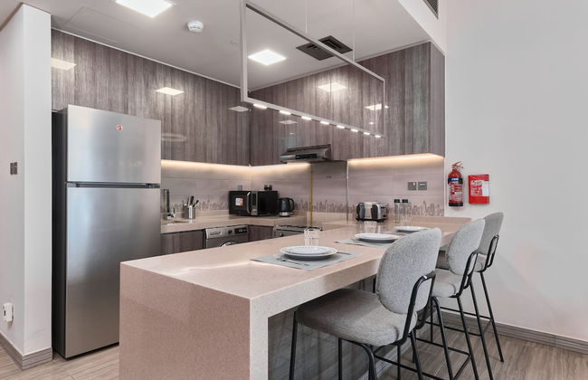 1BR view in a luxurious home - Photo 9