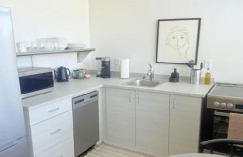 Cozy Studio with Parking, and Kitchen - Foto 4