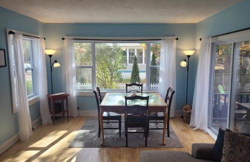 Restoration - Hot Tub, AC, and Great Location! - Foto 25