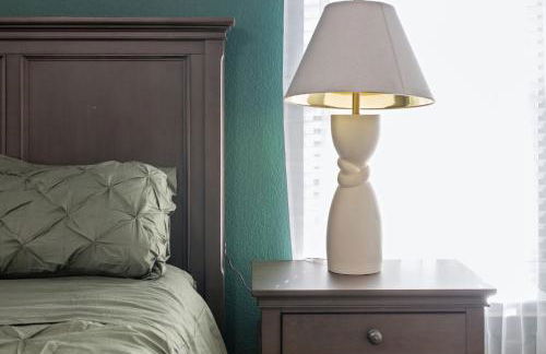 Spacious 5-bedroom villa in welcoming Burleson with WiFi, AC - Foto 22