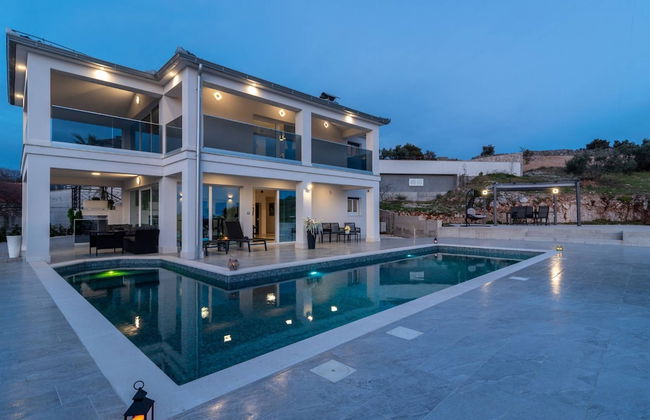 Luminous Infinity Villa With Pool and Gym - Foto 27