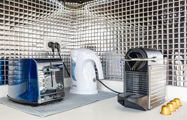 Hakovshim Miroir in Tel Aviv-yafo - Foto 10