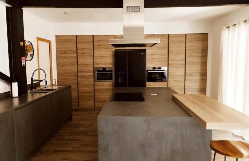 Very Chic Townhouse with Pool and Garage - Foto 4