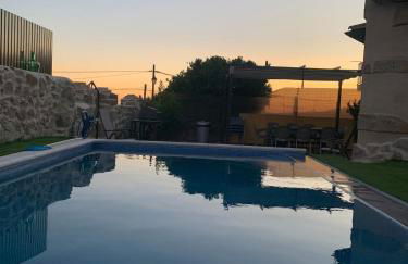 CASA RURAL PUERTO - casa completa con espacio exterior, wifi, estufa, barbacoa, piscina y zona de aparcamiento privada - IDEAL PARA DISFRUTAR EN FAMILIA O GRUPO DE AMIGOS - Foto 35