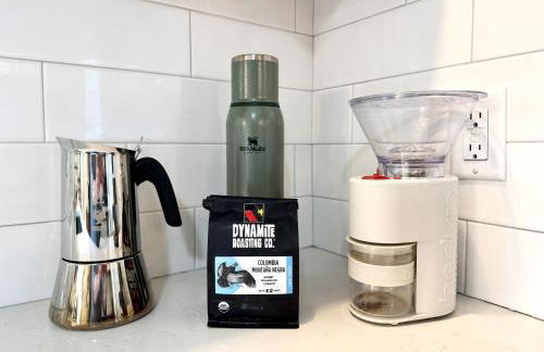 Creekside Base for Hiking and Biking, Near Downtown - Foto 20