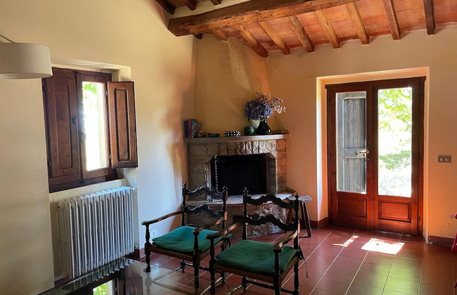 Cottage With Swimming Pool - Photo 11