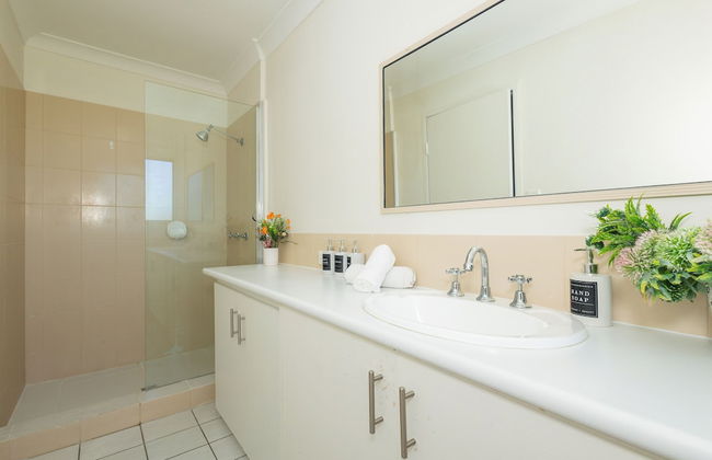 Bayview Beach Holiday Apartments - Photo 60