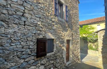 Apartment in Mostuejouls - Photo 12